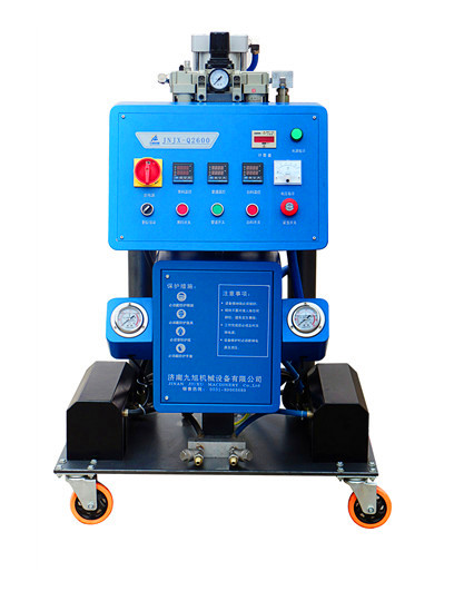 聚氨酯噴涂設備_JNJX-Q2600型